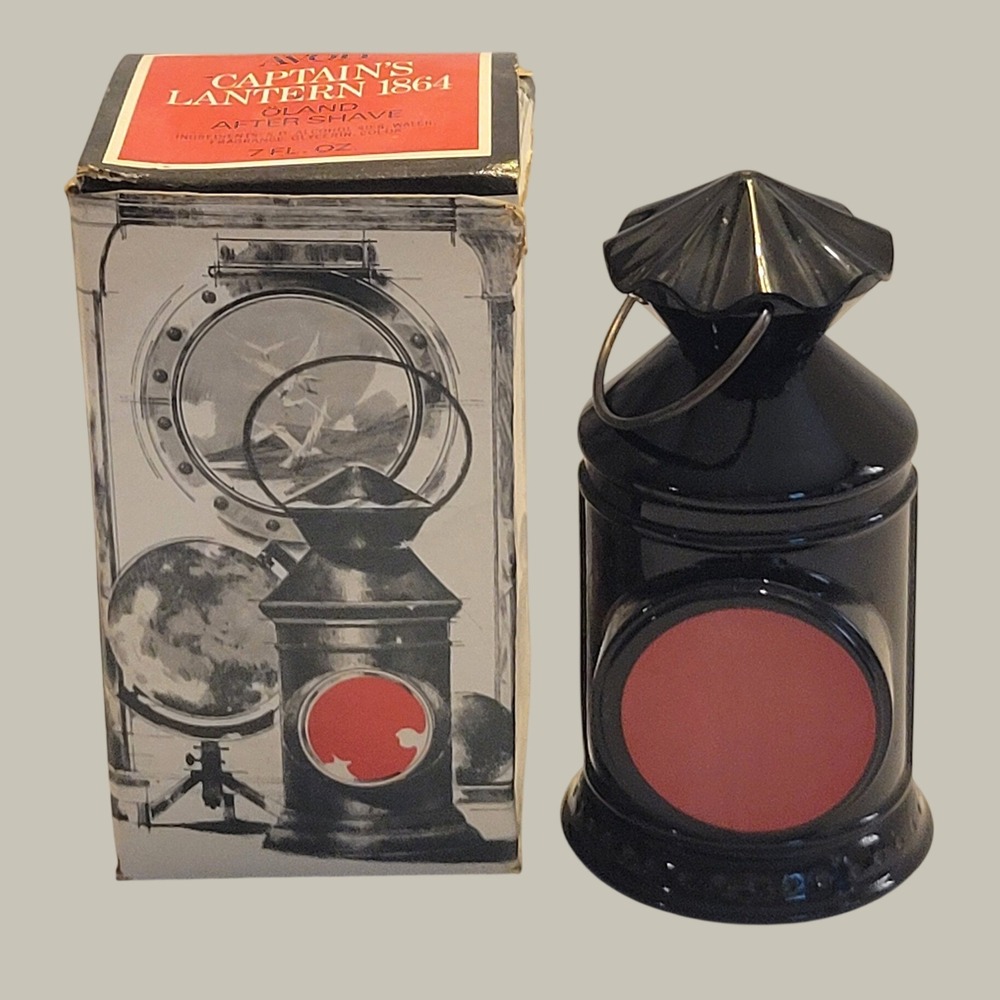 VTG Avon Captains Lantern 1864 Empty Oland 1970s Collectible Glass Display w Box